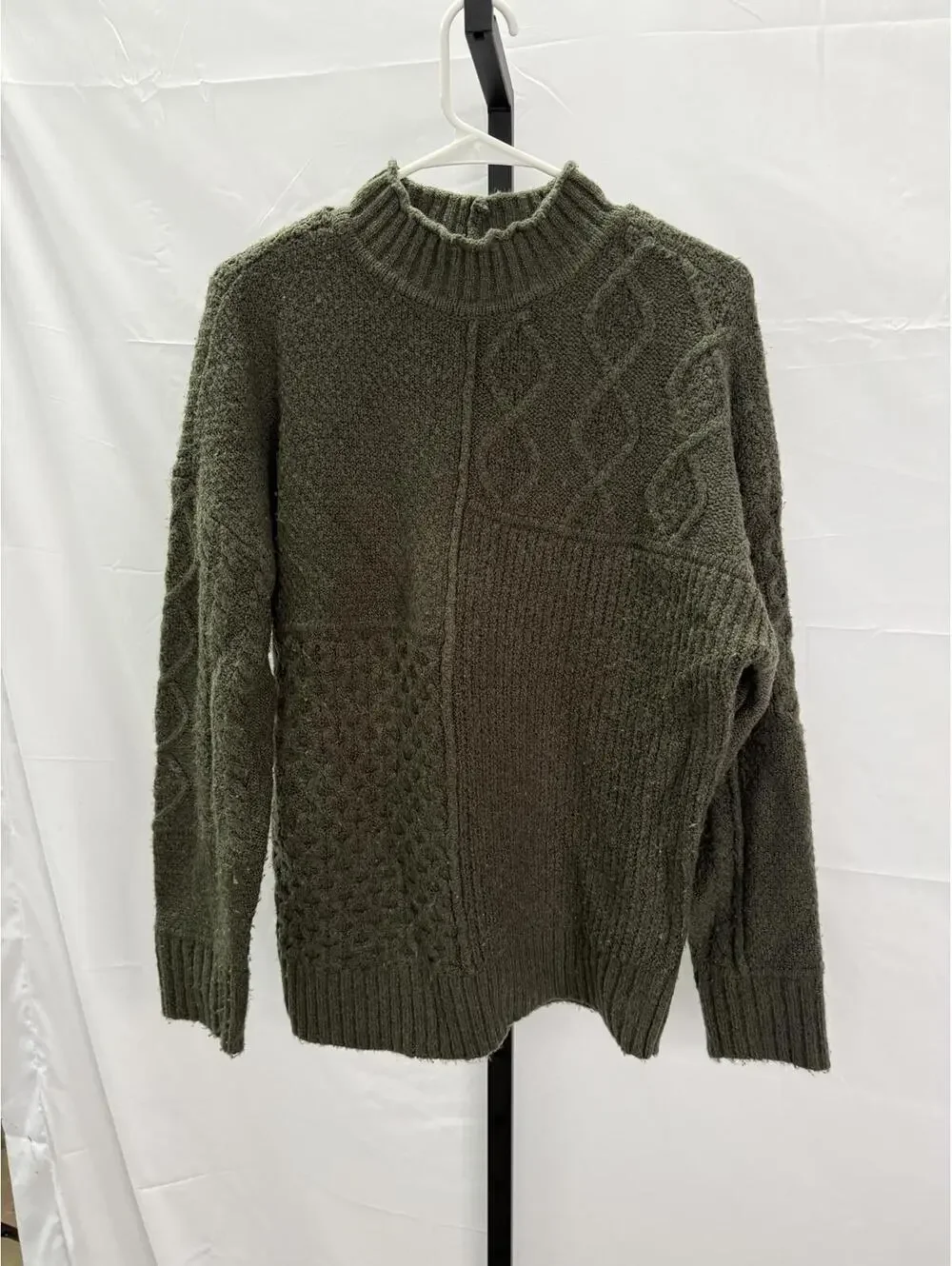 Men's Olive Green Patchwork Knit Sweater Vintage American Eagle Small